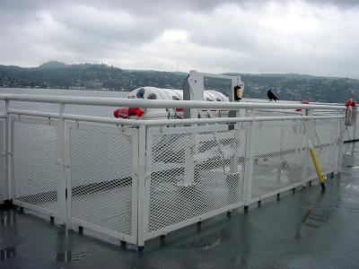 Extra life raft for Marin Ark chute system