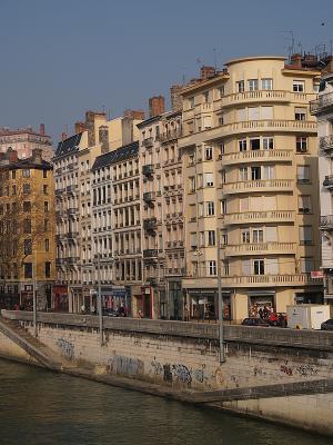 Faades du quai de saone