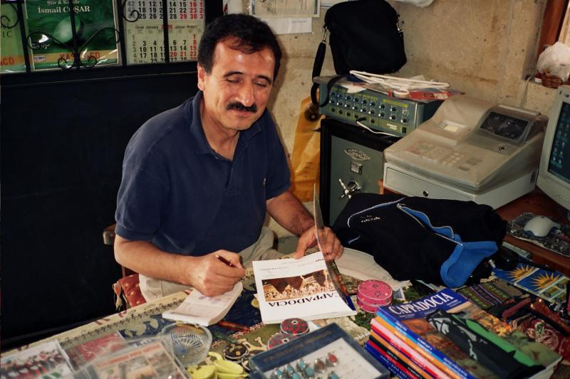 Uchisar: Irfan Olmez, photographer