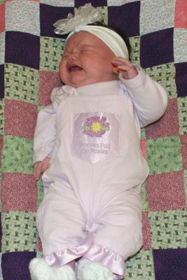 u42/melindac/medium/40632697.BabyNov161720030000072copy.jpg