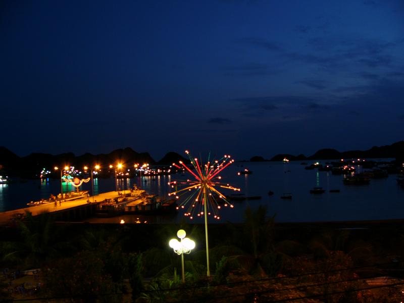 The harbour at night