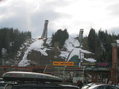 u42/nbaumgartner/medium/34190640.Ski_Jumps.jpg