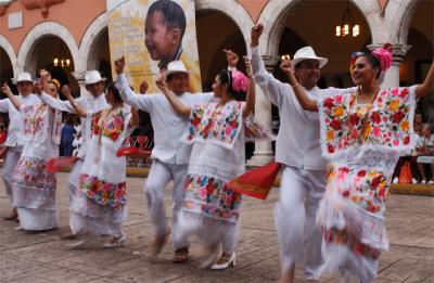 Merida Dancers