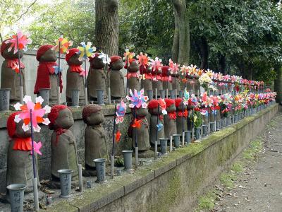 Zojo-ji Temple Grounds, Tokyo, Guardians of Deceased Children