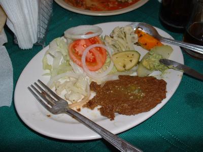 Bistec Al Metate: rissole of pounded beef with spices.