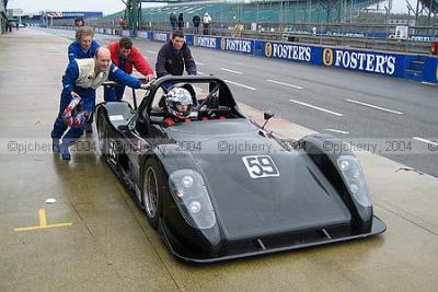 u42/paulcherry/medium/27457114.eerc_silverstone_20.03.2004_2092_std.jpg