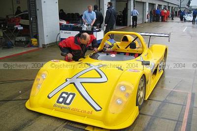 u42/paulcherry/medium/27457115.eerc_silverstone_20.03.2004_2098_std.jpg