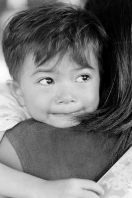 u42/photogfinn/medium/27445130.Hug.jpg