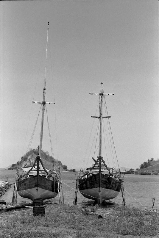 Labuan Bajo Dua Perahu