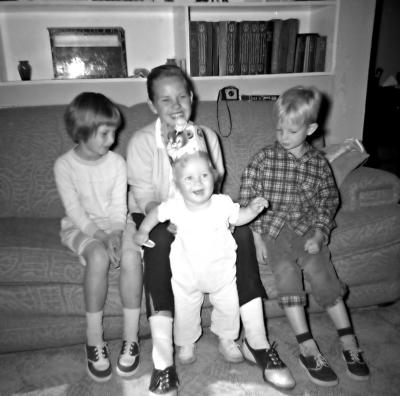 Robert with aunts & uncle