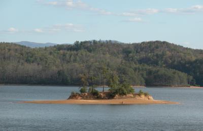 u42/rfhome/medium/27665572.OcoeeRiverIsland.jpg