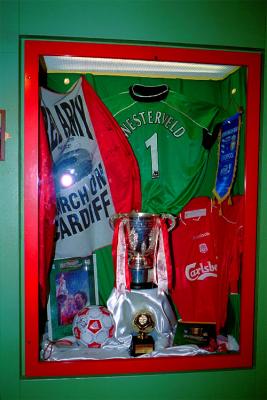 '3-cup Winner 2001' - League Cup