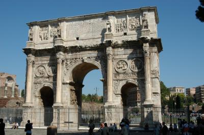 040919-2-Rome antique-11-Arc de Constantin.JPG