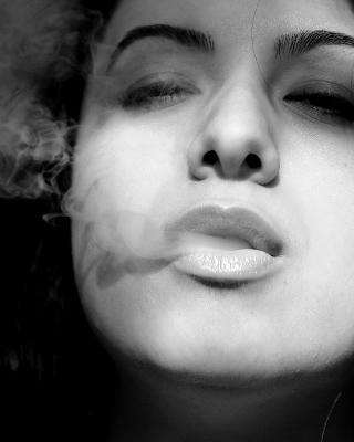 IMG_0157_cropped_bw.jpg