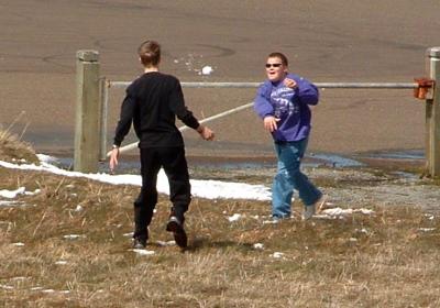 u42/steve7/medium/27342542.2003_0427DG.jpg