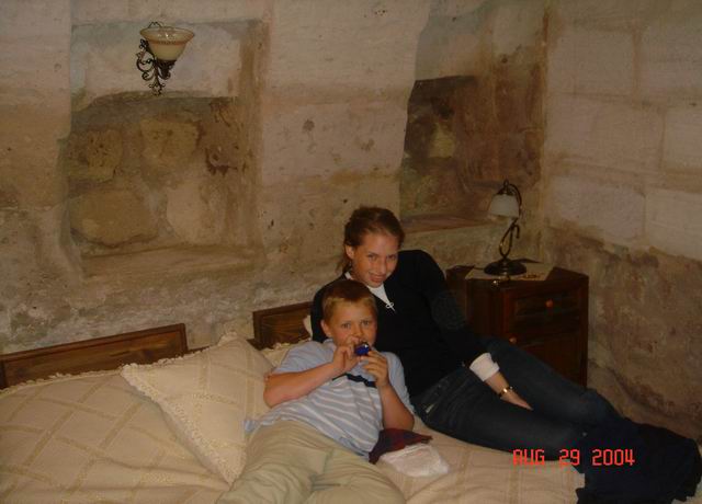 our cave hotel 0.JPG