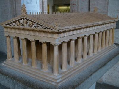 087-Model of Aphaia Temple of gina