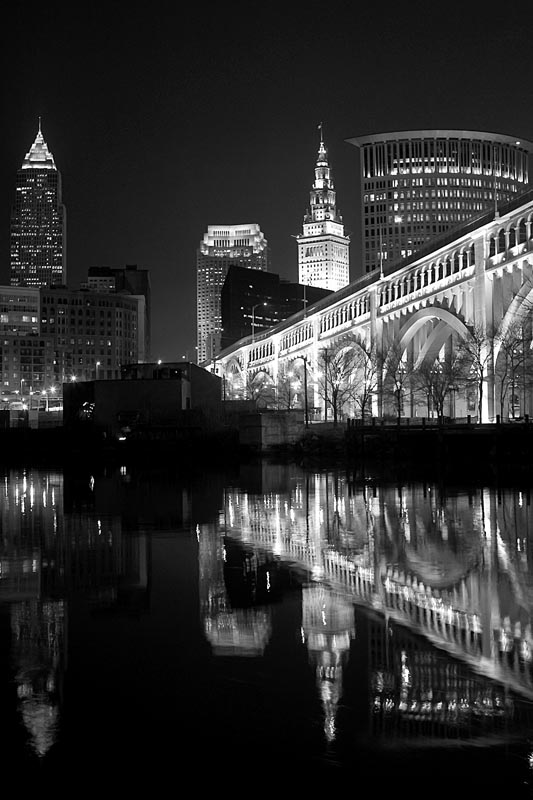 downtown cleveland from the cuyahoga