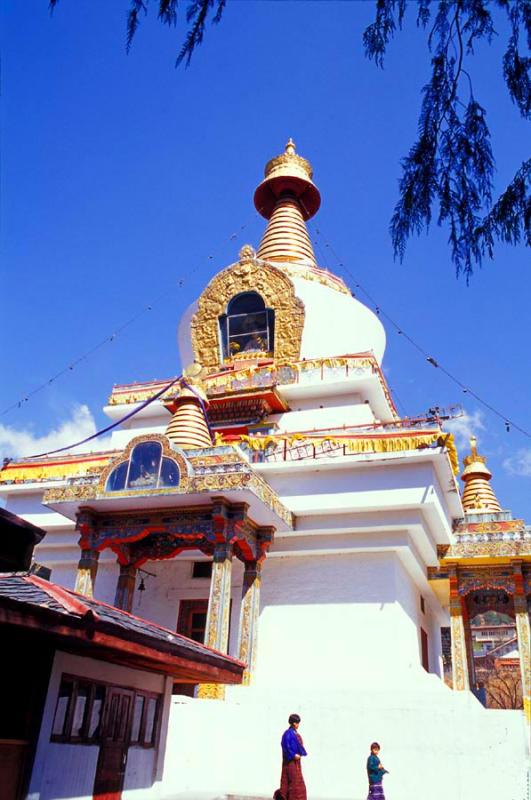 Mother and child under Thimpu Stupa