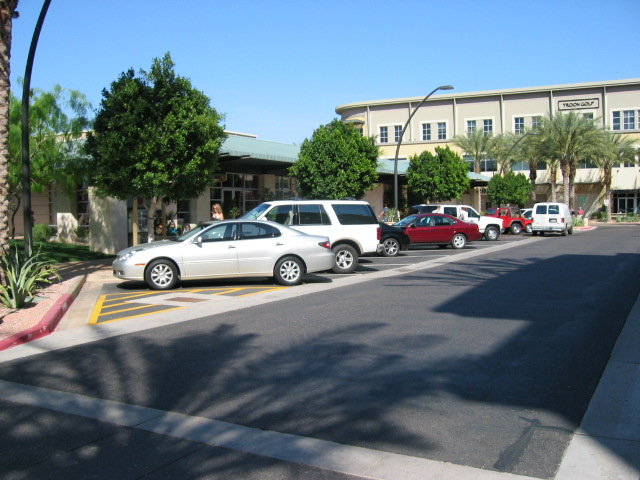 Foo-foo shopping area in Phx