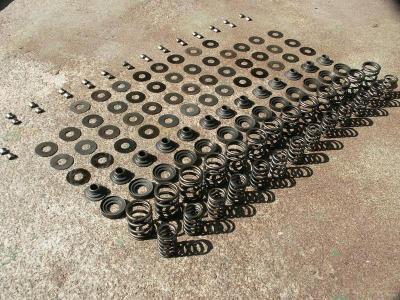 Valve Springs etc - Photo 3
