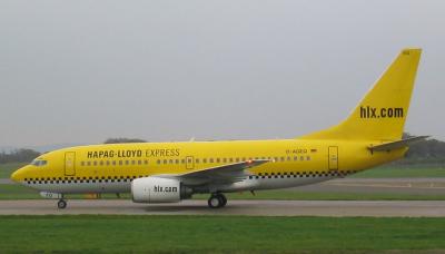 D-AGEQ Hapag-Lloyd Express B737-700 HLX3524 from Cologne.jpg