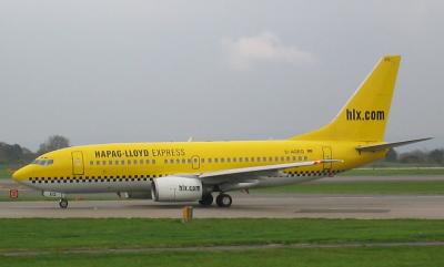 D-AGEQ Hapag-Lloyd Express B737-700 HLX3524 from Cologne.jpg