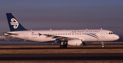 ZK-OJF   Air  New  Zealand A320.jpg