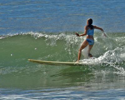WestSideSurfer27_06Sept04.jpg