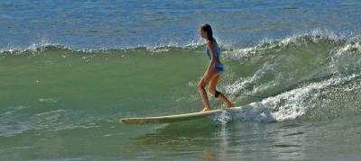 WestSideSurfer28_06Sept04.jpg