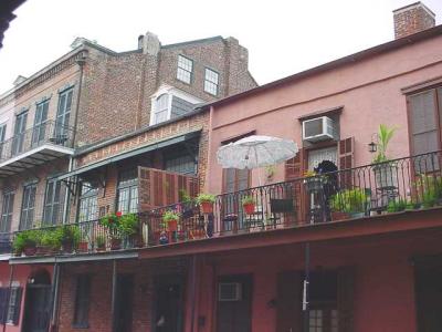 SweetBalconyFull.jpg