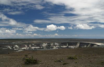 Halema'uma'u crater, Kilauea caldera