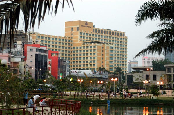 5-Star New World Hotel, Saigon