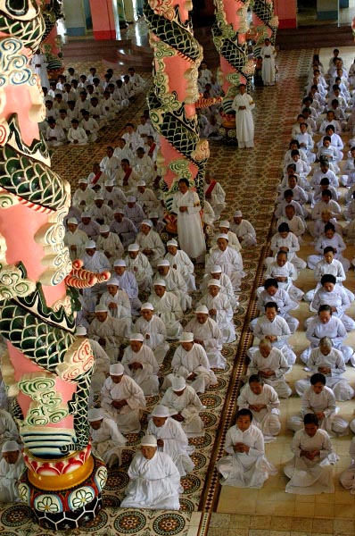 Cao Dai mass