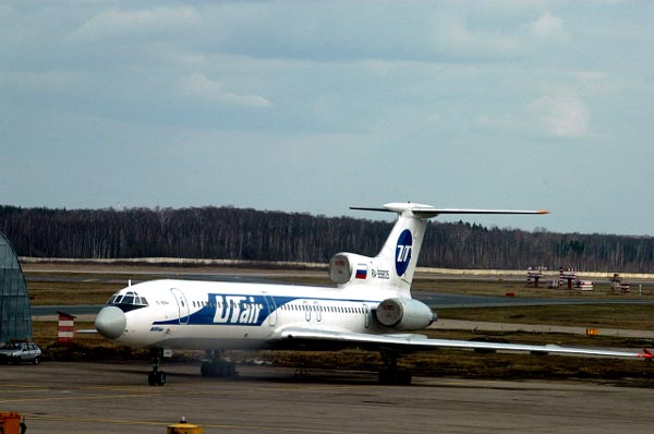 UTAir Tupolev TU-154M (RA-85805)