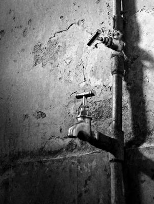 old-faucet-bw-rs.jpg
