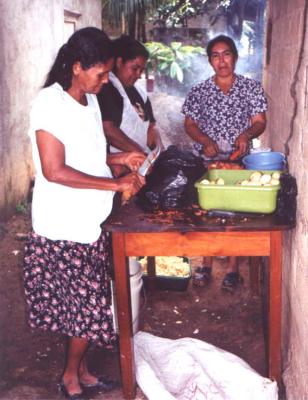 Women at the cosina