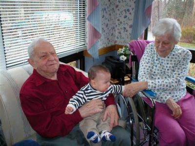 Hunter with Great Grandparents