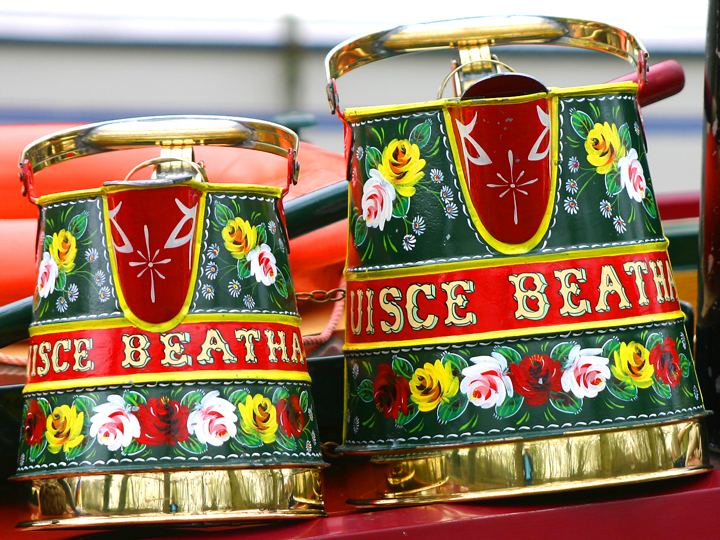 April 11 2004:<br> Buckby Cans