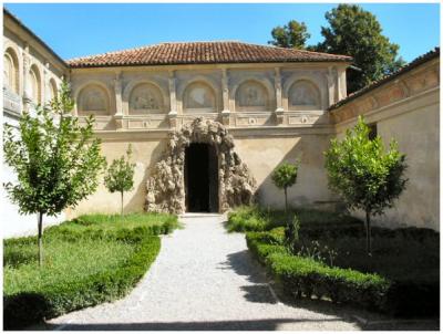 Palazzo T, secret garden