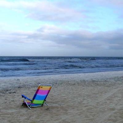 06 SEP 04 Beach chair