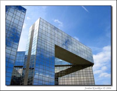 Glass & steel (*)