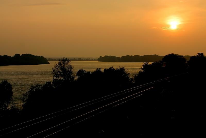 Railway Sunrise.jpg