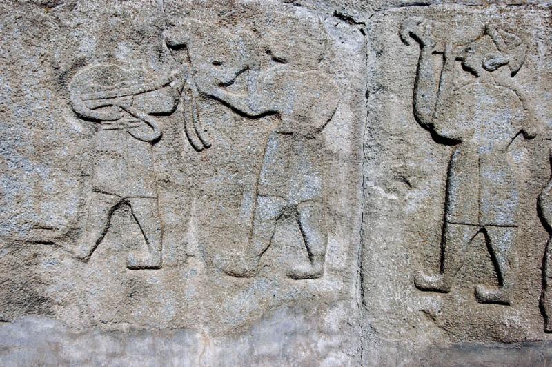 Alacahoyuk sphinxes gate