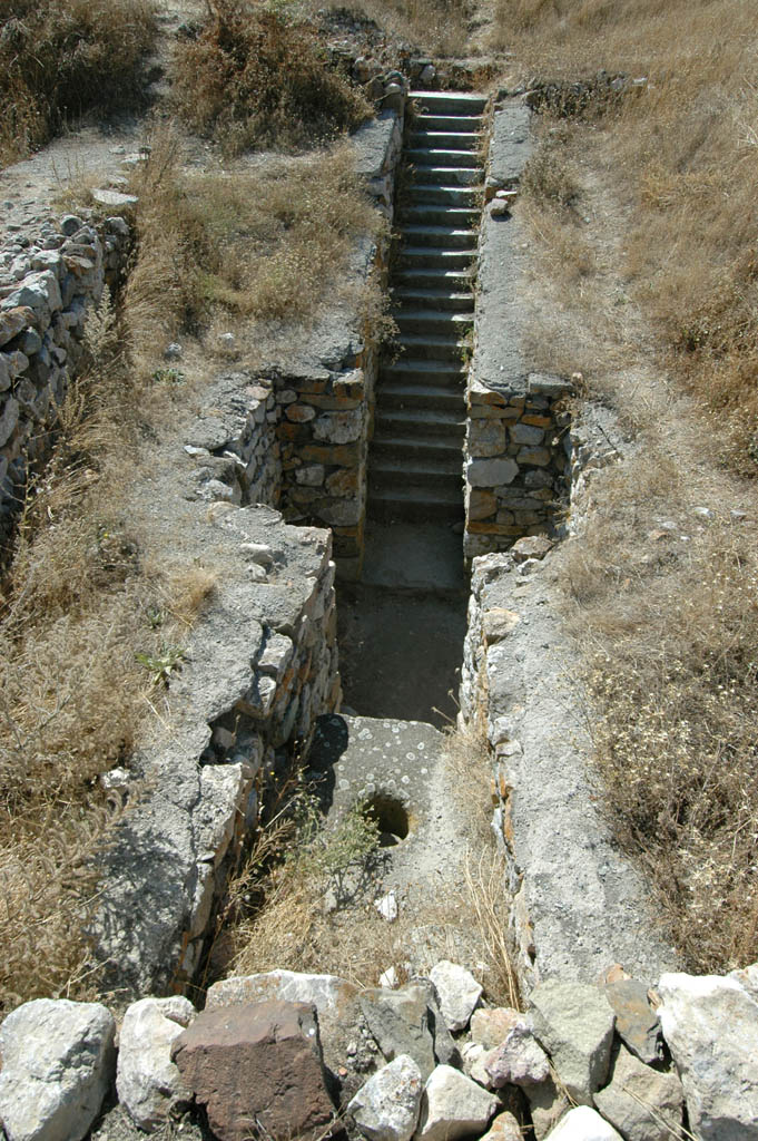Alacahoyuk secret escape tunnel