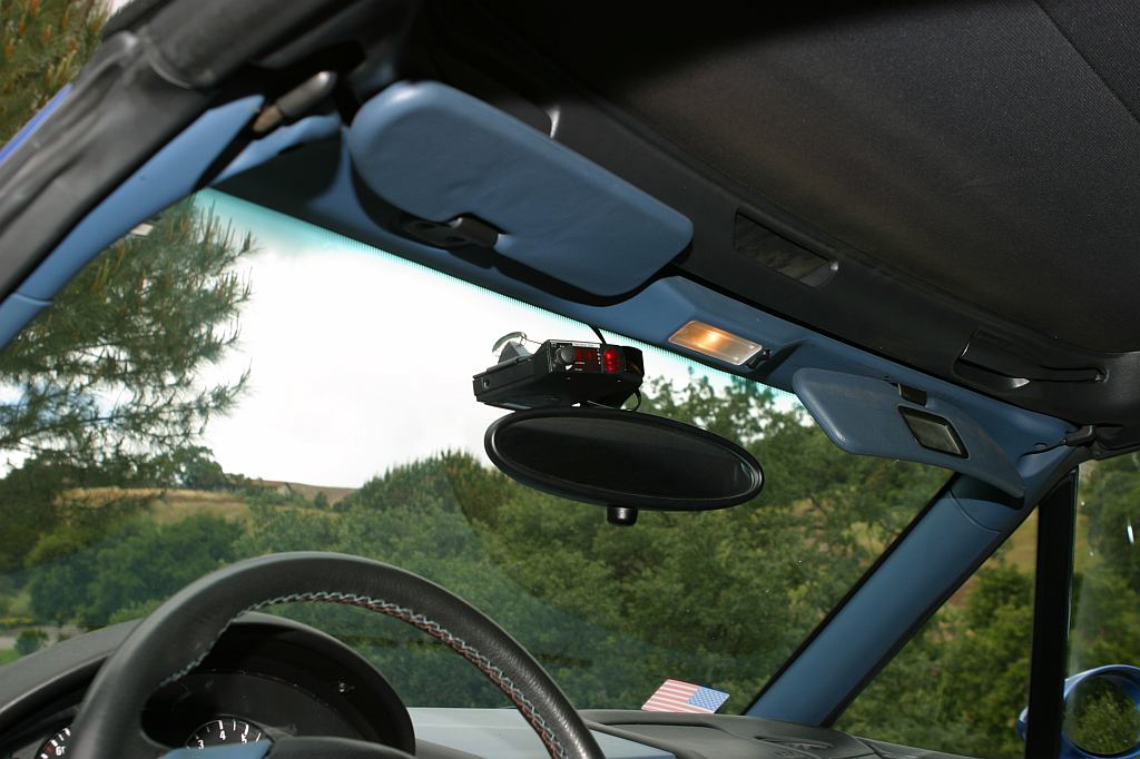 Valentine One Radar Detector in my BMW Z3