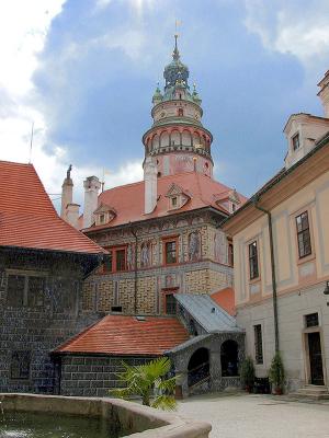 castle 2nd courtyard & tower