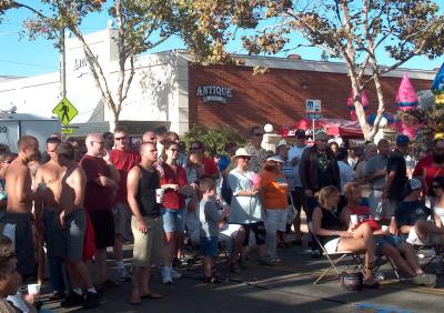 Crowd waiting for the band 'American Wake'