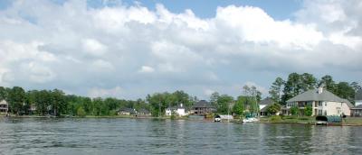 DSC_lake_04_crop.jpg