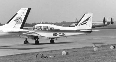 Piper PA-27 Aztec 9Q-CJN @ Gatwick 21-07-68